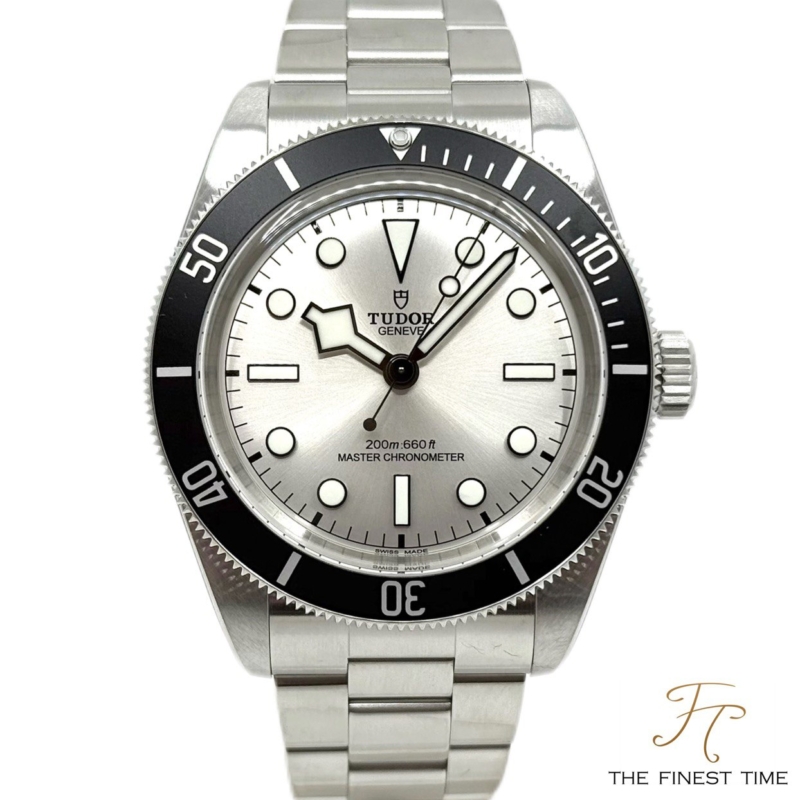 Tudor Black Bay 68...
