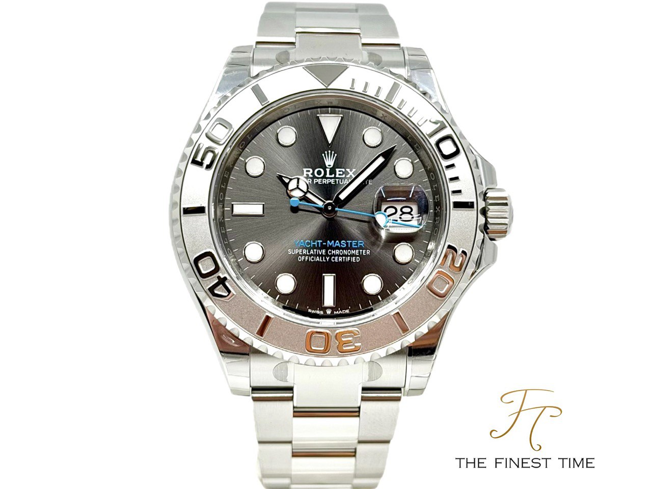 photo_2025-12-14_16-20-00